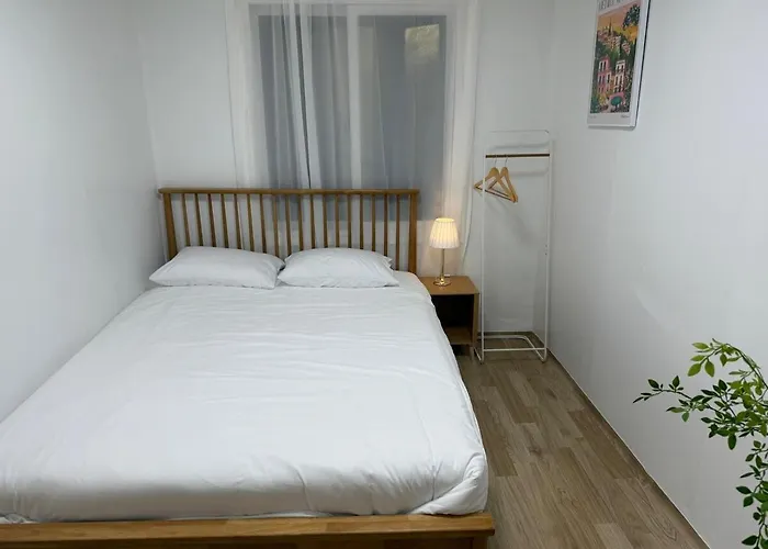 Comma House In Gwangalli *